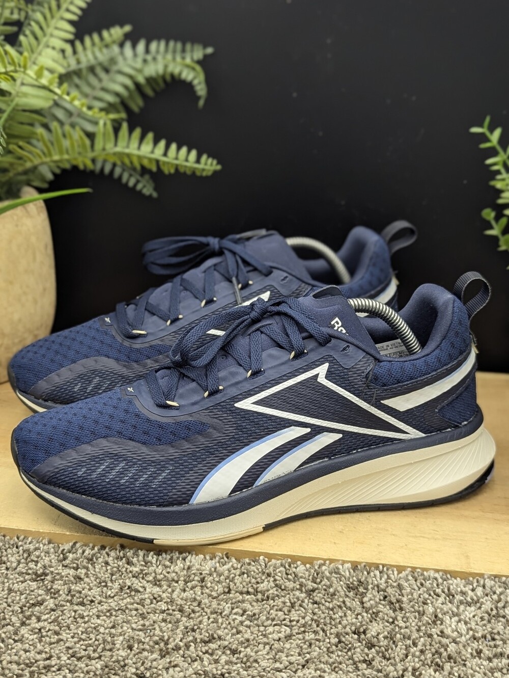 Reebok Fusium Run 2.0 Collegiate Navy Women's Size 11 Running Shoes